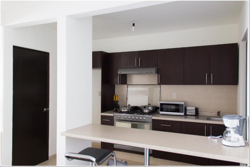 Redwood Villas Zona Industrial 圣路易斯波托西 外观 照片