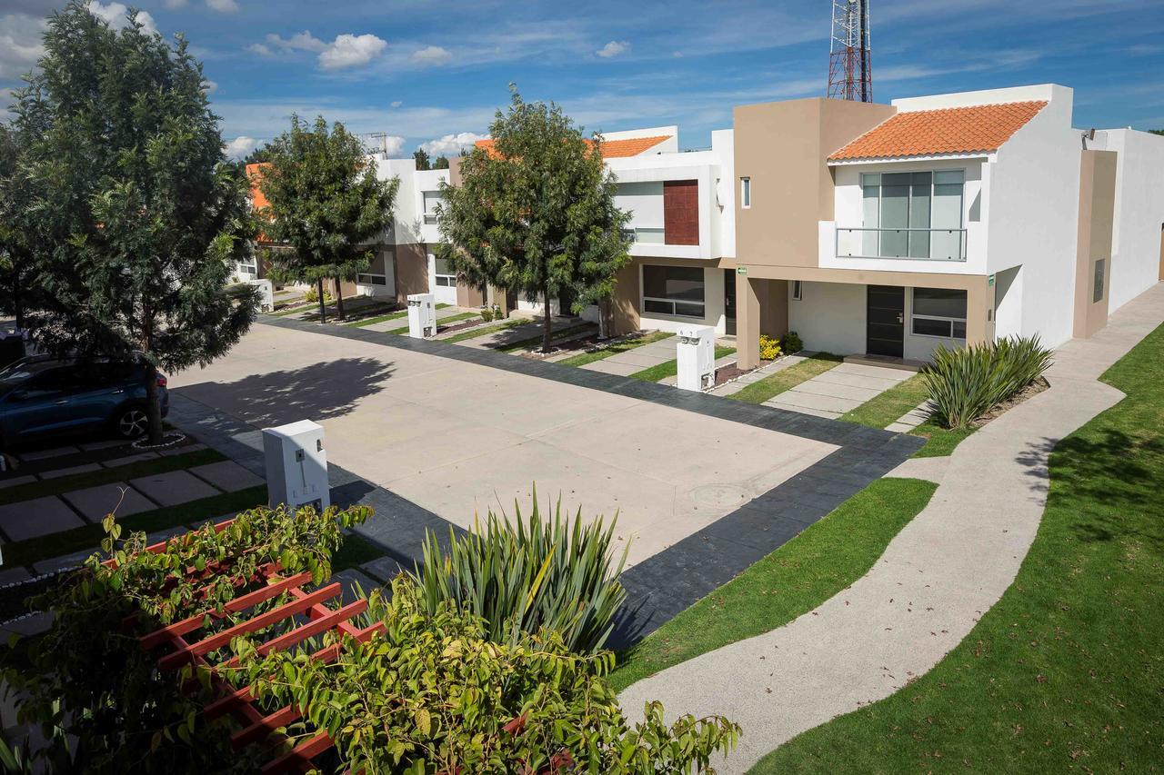 Redwood Villas Zona Industrial 圣路易斯波托西 外观 照片