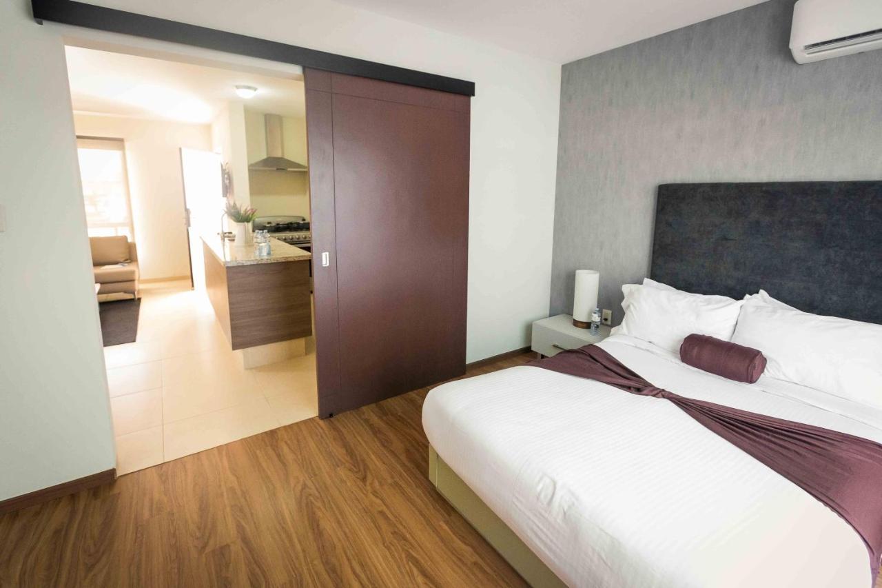 Redwood Villas Zona Industrial 圣路易斯波托西 外观 照片